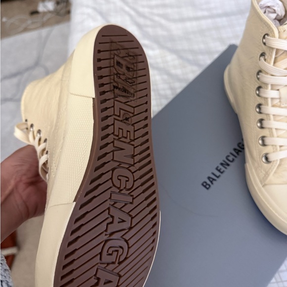 Balenciaga Beige High-Top Sneakers - Picture 2 of 9